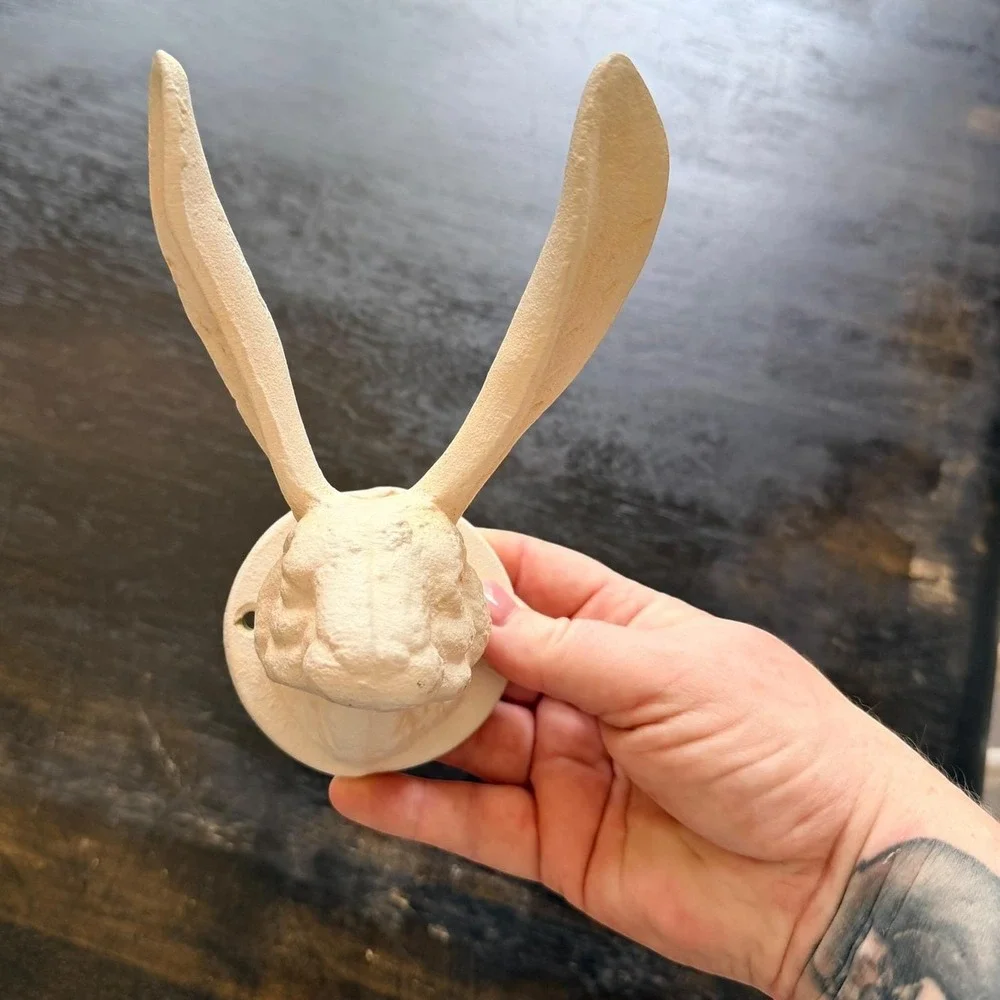 Cast Iron Rabbit Wall Hook Antique White Farmhouse Decor 7